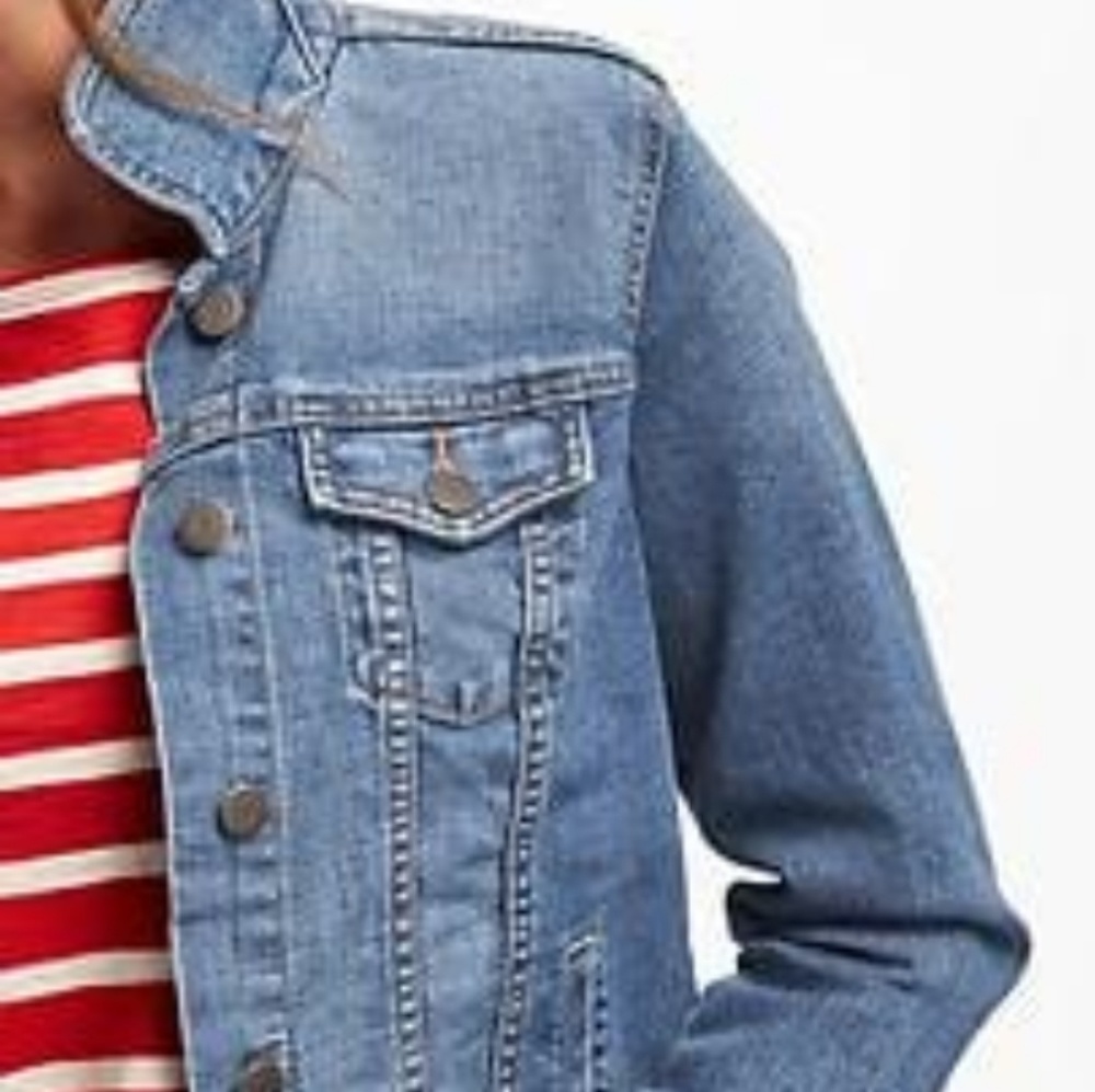 🐙Old Navy Jean Jacket Size XS